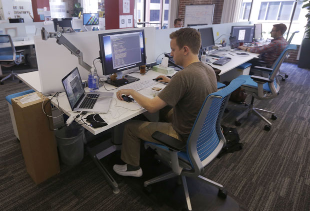 ИТ стручњаку у Румунији плата и 6.500 евра