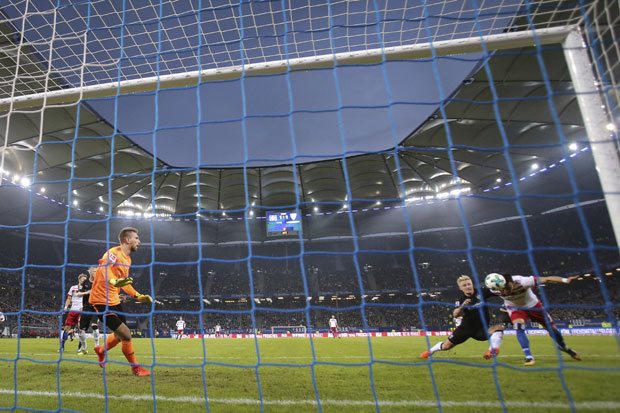 БУНДЕСЛИГА: Костић пробио лед, Бајерн разбио Борусију