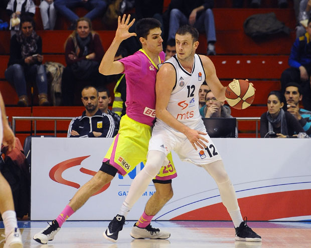 БОМБА У ХУМСКОЈ: Загорац облачи дрес Партизана