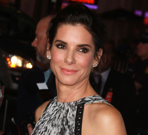 Сандра Булок други пут стаје на луди камен