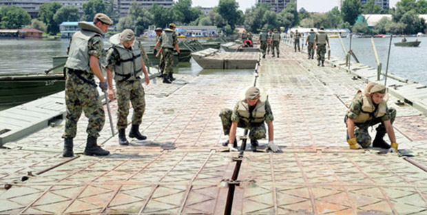 Вулин честитао Дан инжињерије