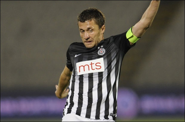 ПРЕОКРЕТОМ ДО ТРИ БОДА: Партизан славио у Шапцу