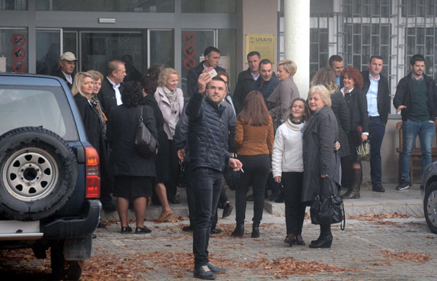 ПРИМЕНА СПОРАЗУМА О ПРАВОСУЂУ НА КиМ: Судије и тужиоци стигли на посао