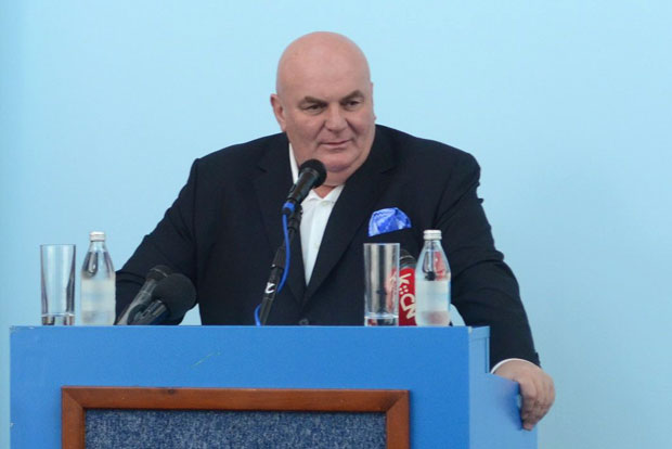 Палма: Ко туче жене у парламенту место му је у затвору, а не у Скупштини Србије!