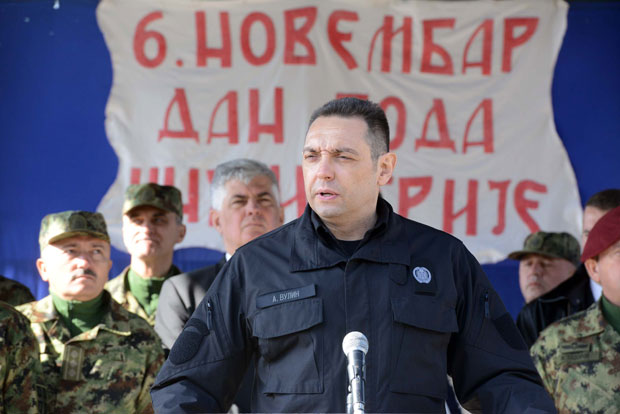 Вулин: Вучић испуњава обећања, пензионери први осетили побољшање економске ситуације
