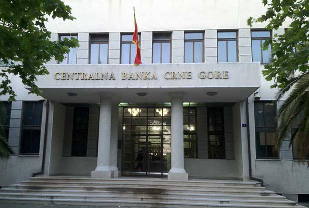 ЦГ: У оптицају лажних 41.540 евра