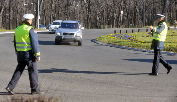 Неће одузимати возила!