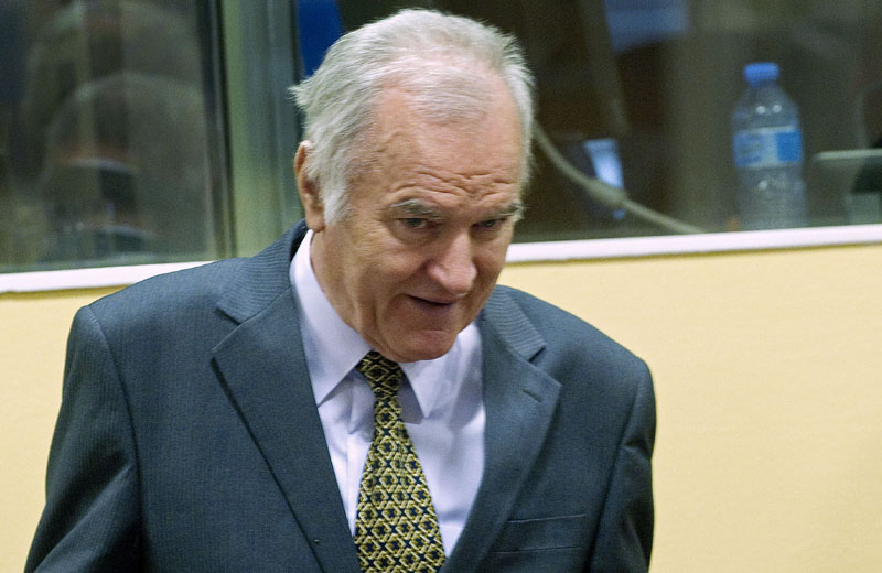 ХАГ ПОКУШАВА ДА МАНИПУЛИШЕ МЛАДИЋЕВИМ ЗДРАВЉЕМ: Др Фалке подмеће радиолога