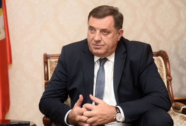 Додик: Нисам се повукао, чекам право време!