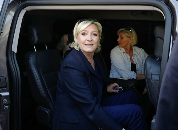 Ле Пенова без имунитета