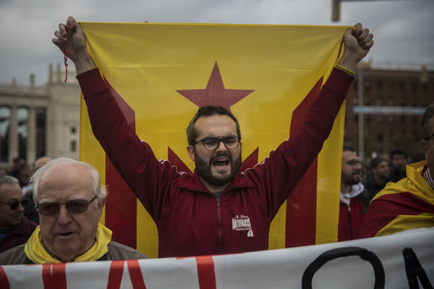 Независност Каталоније нелегална!