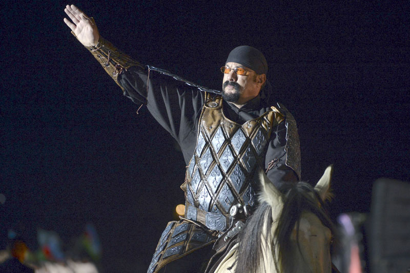 Стивен Сигал поново оптужен за сексуално узнемиравање