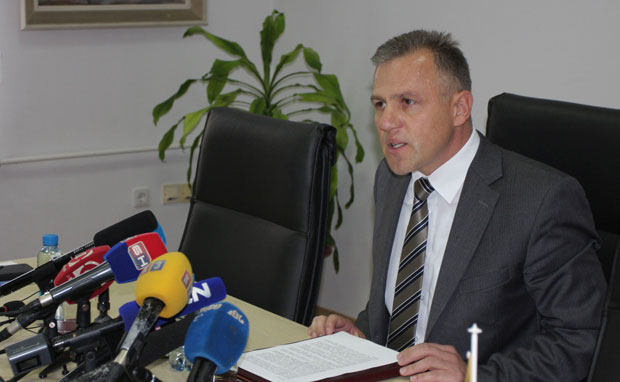 Ко руши углед бањалучког универзитета