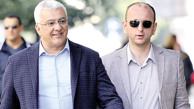 ДФ ПОЗВАО КАТНИЋА: Објавите доказе!