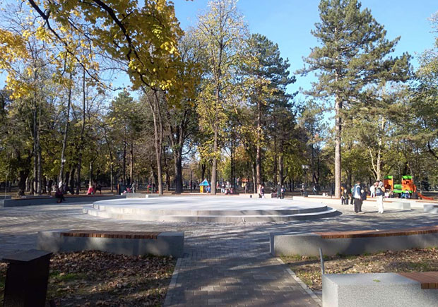 Катанац чува градски парк у Крушевцу