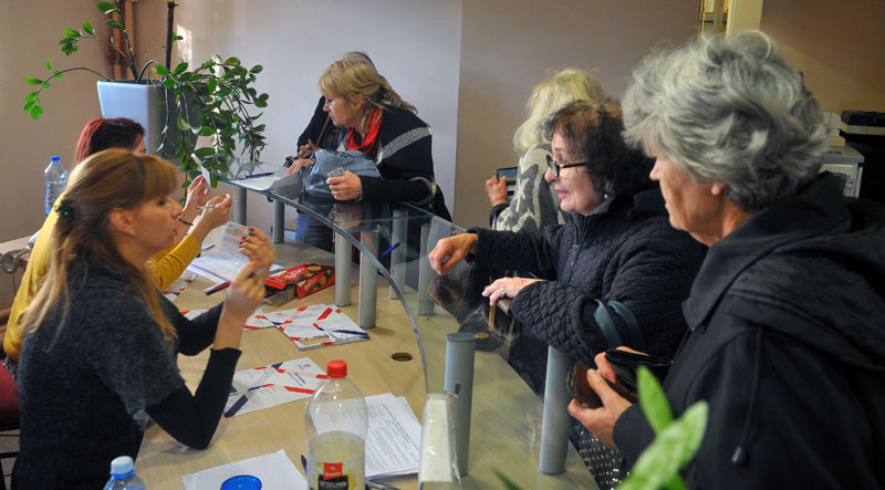 Станисављевић: До сада подељено 50.000 сениор картица