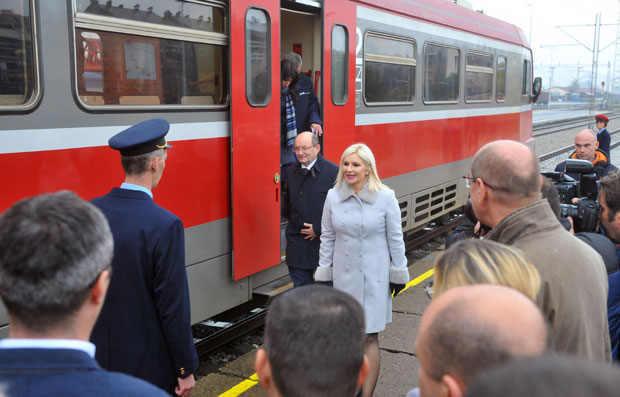 Возови поново јуре 100 на сат  (Фото)