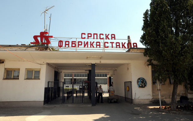 Топе стакло иако су у стечају