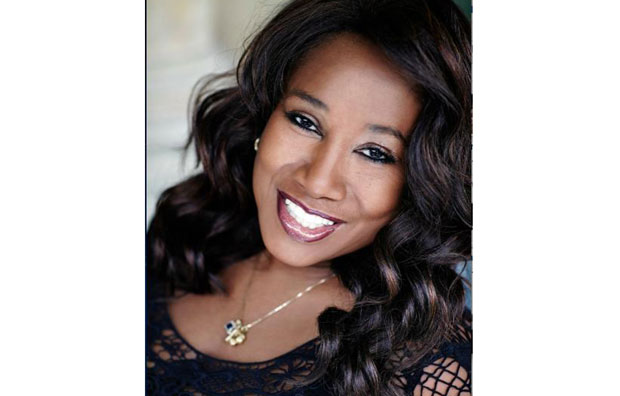 НОВОСАДСКИ ЏЕЗ ФЕСТИВАЛ: Дениз Кинг у пратњи “Биг бенда”