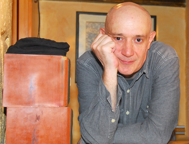 Изложба Делчи у част