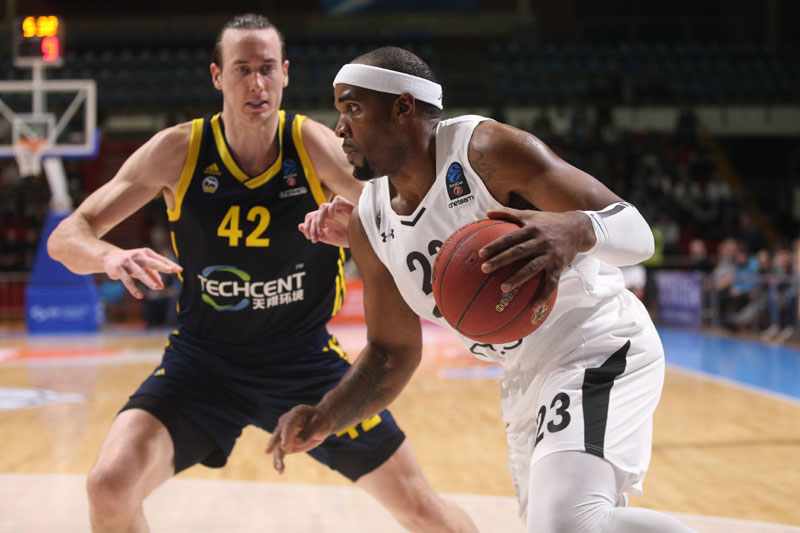 Самјуелс на излазним вратима Партизана?