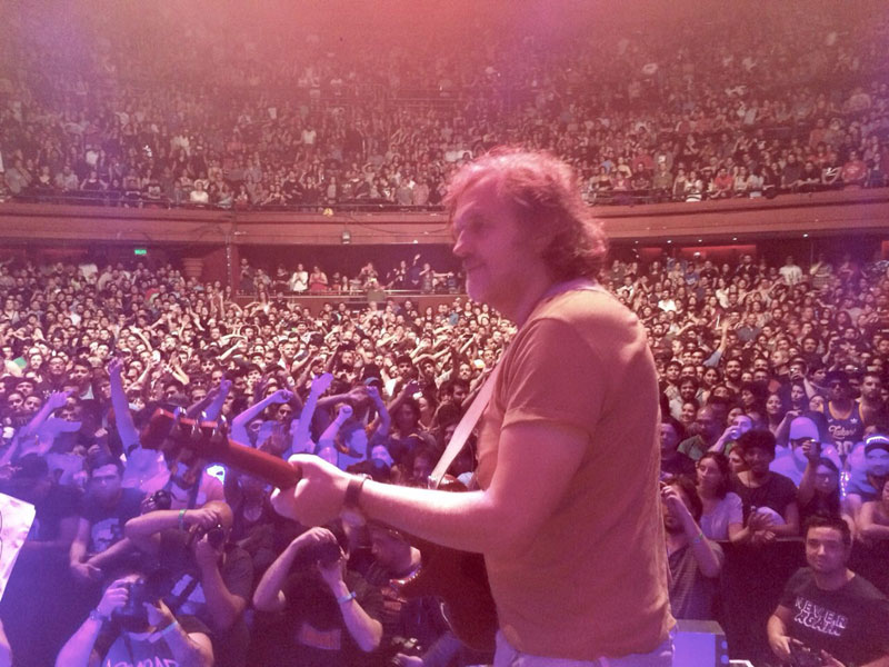 Сантјаго клицао Кусти