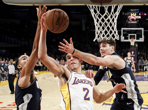 НБА: Трипл-дабл Бола против Нагетса, Бјелица солидан у поразу од Детроита