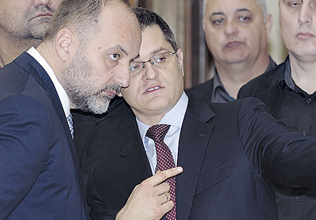 Јанковић стрепи за странку