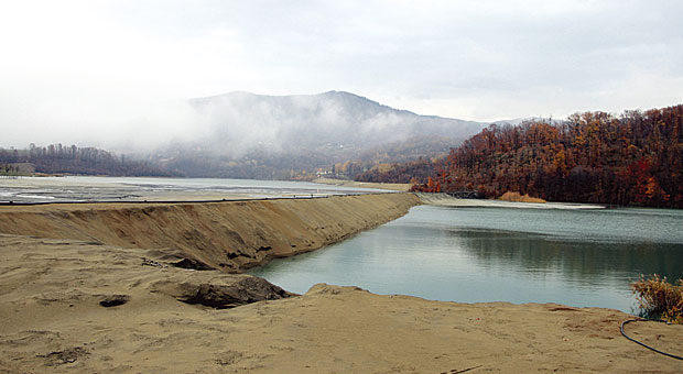 Брана изнад Ибарске магистрале спремна и за земљотрес