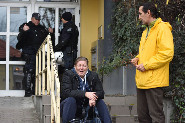 На славу избачени из стана (ФОТО+ВИДЕО)