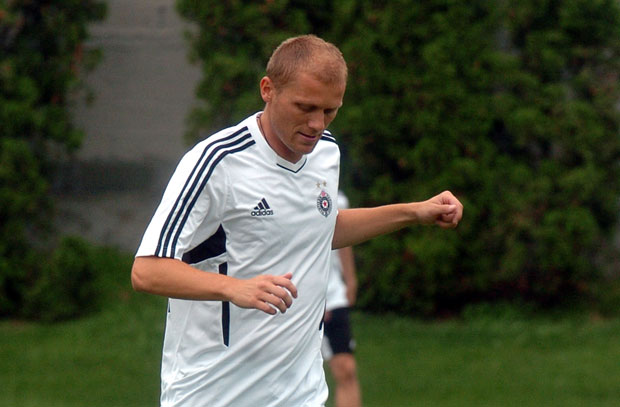 ВУКИЋ ЗОВЕ НАВИЈАЧЕ: Напуните стадион, карта за Јанг Бојс нема цену