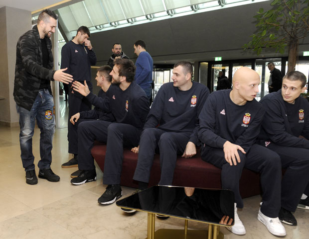 Нова лица, старе амбиције