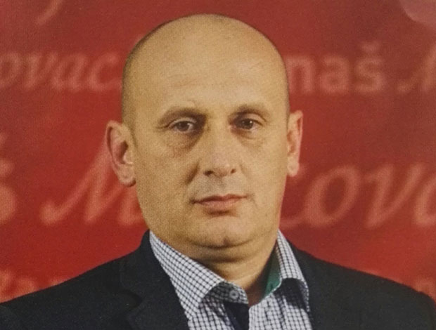 ИНЦИДЕНТ У МОЈКОВЦУ: Одборник ДПС-а тукао демократе?