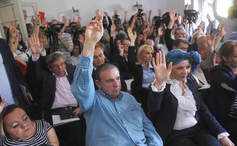 Ускоро о поверењу Саши Јанковићу?