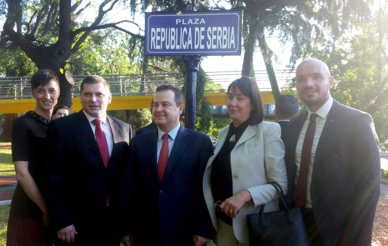 Дачић у Аргентини: Отворен Трг Република Србија