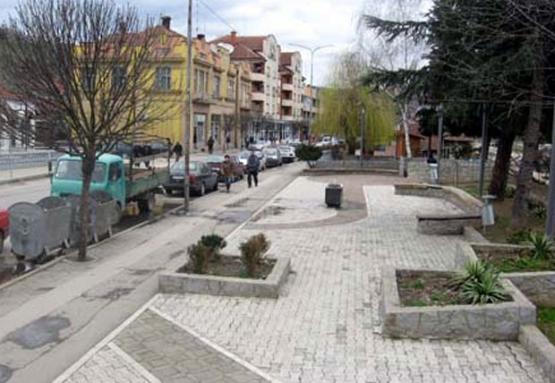 Владичин Хан: Девојку силовао шеф?