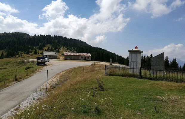 Црногорци са КиМ: Србија је наша граница