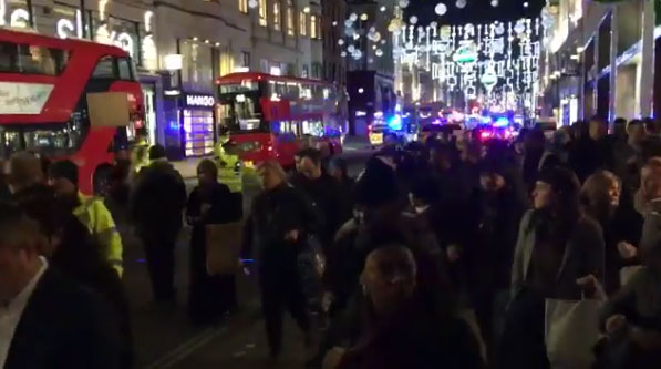 Једна жена рањена; Поново отворене две станице метроа у центру