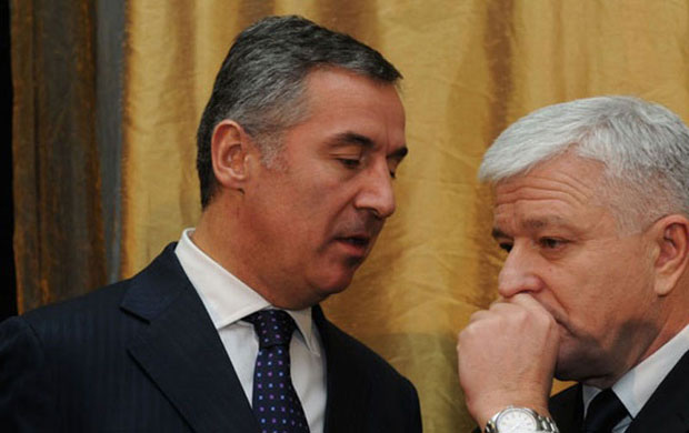 Локални избори у делу Црне Горе: Победа у диму сузавца