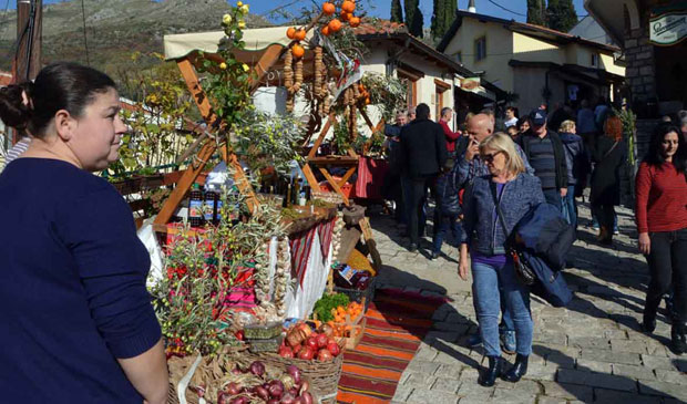 Маслине родиле, уљаре раде пуном паром
