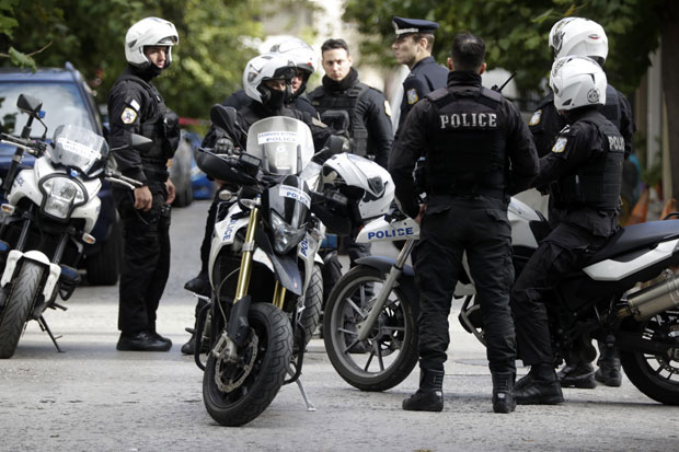 Грчка: Ухапшена деветорица, пронађен експлозив