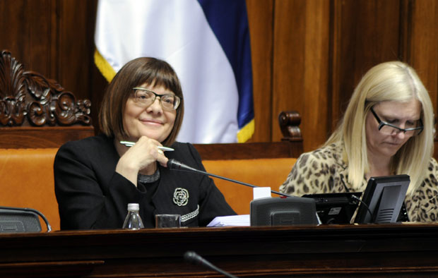 Скупштина смењује секретарку?