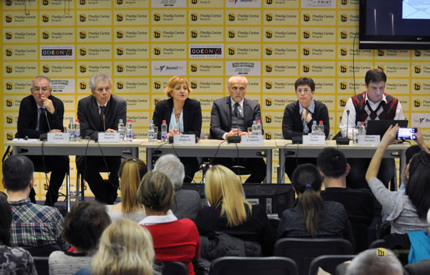 Петиција 1.200 професора