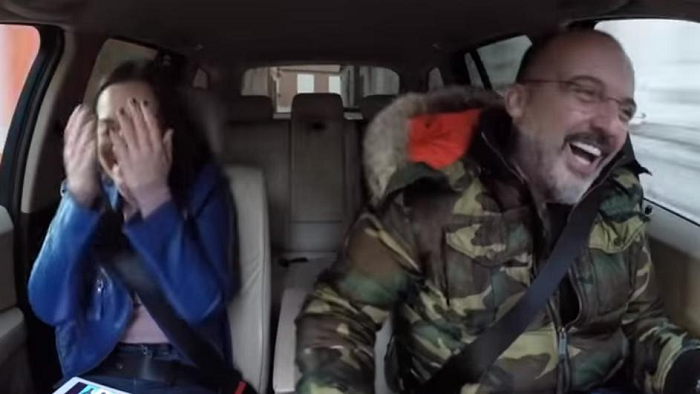 Испливао снимак на коме Тони Цетински дивља уским улицама Ровиња, док жена у колим вришти (ВИДЕО)