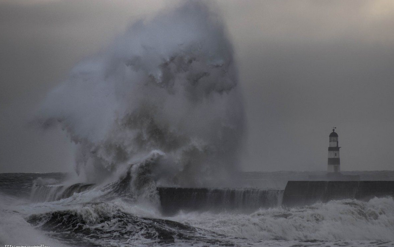 ЕВРОПА ЋЕ БИТИ ОКОВАНА ЛЕДОМ: Стиже Арктичка олуја, Британија већ на удару, отказано стотине летова