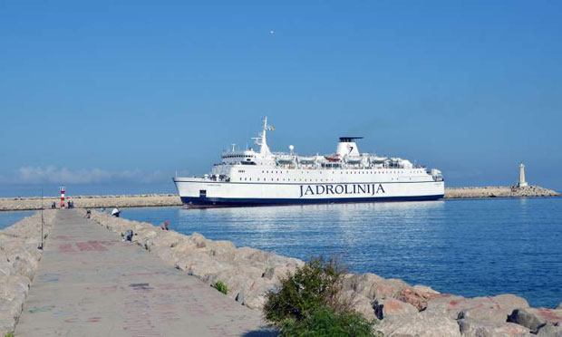 Дубровник више не вози до Барија