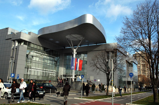 Бура због спорних доктората