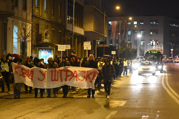 Протест поштара у Новом Саду