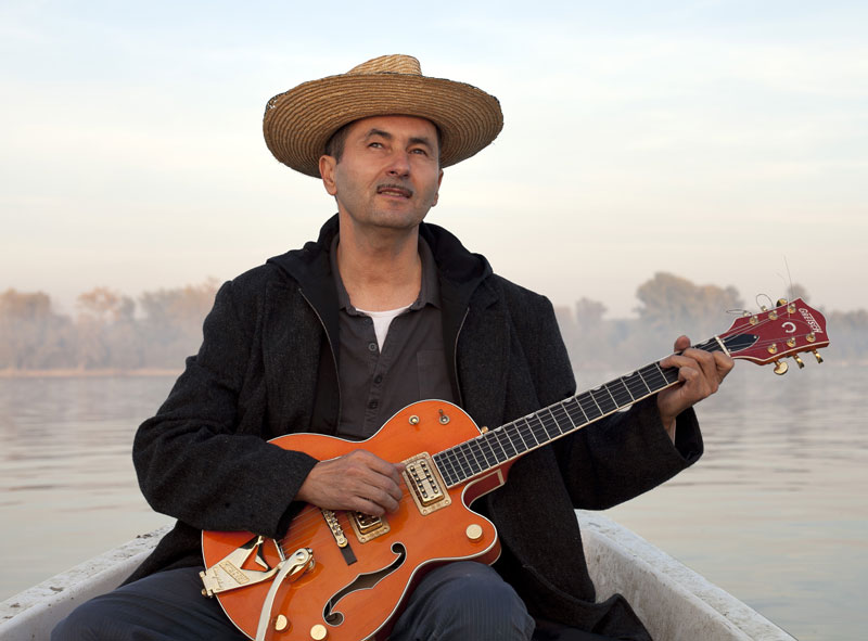 Бане Крстић: Из равнице видим цео свет