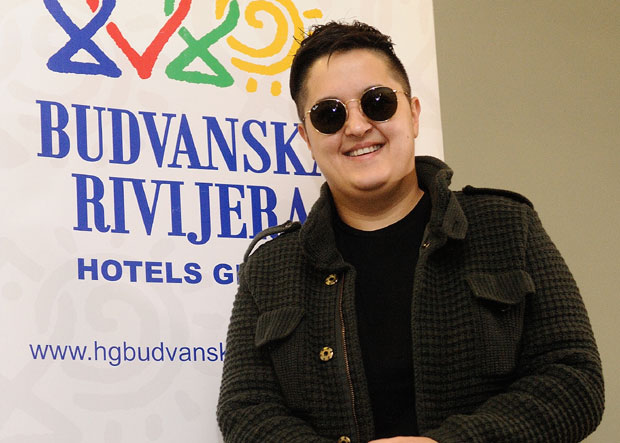 ДОЧЕК НОВЕ ГОДИНЕ У БАРУ: Са Маријом Шерифовић у 2018.